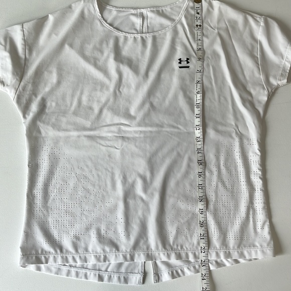 Under Armour Athletic Top - Picture 8 of 8